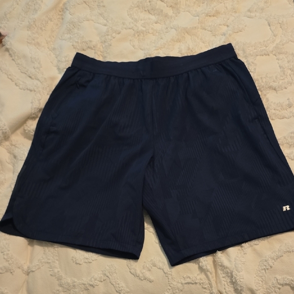Mens Russell Blue Athletic Shorts Elastic Waistband Lightweight NWOT Size L - Picture 1 of 9